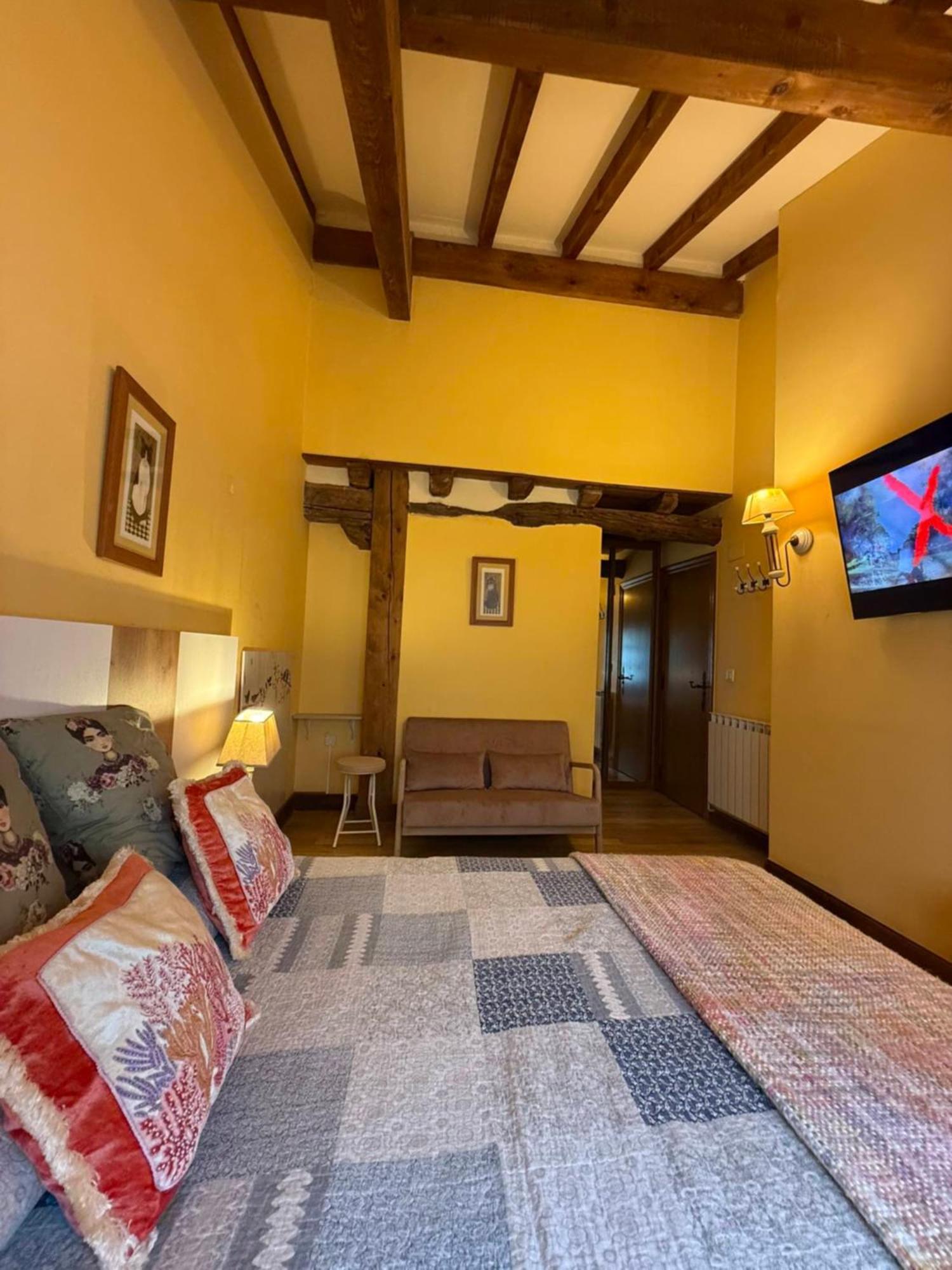 Casa Peluaga Pensionat Oiartzun Exteriör bild